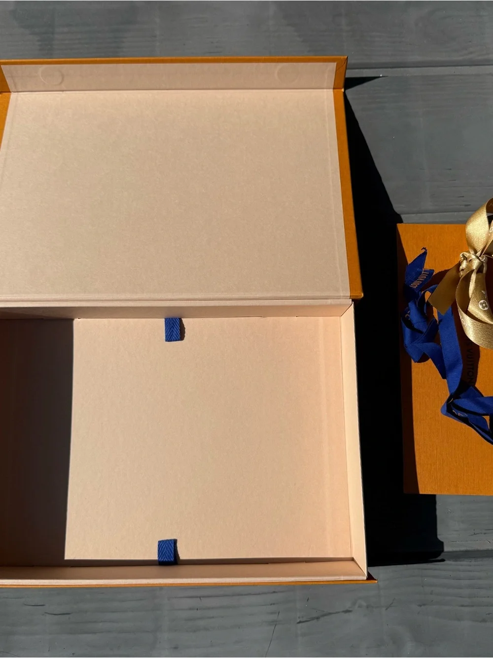 Louis Vuitton box
